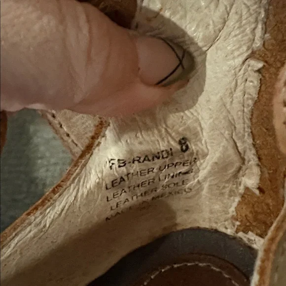 Freebird by Steven Randi size 8 tan - Picture 6 of 7